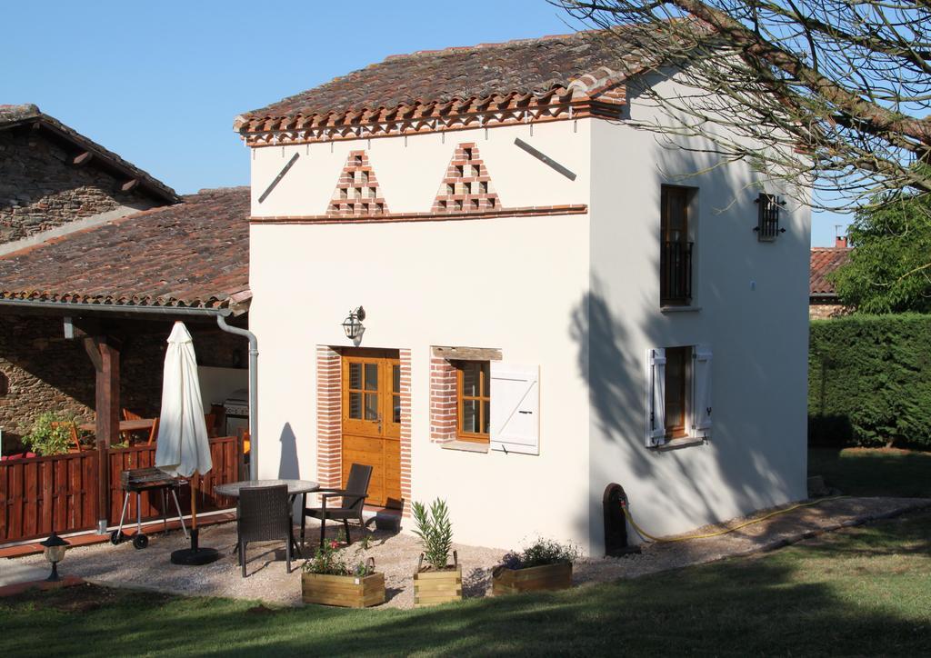 Le Pigeonnier De Lacalm Gite Saint-Gregoire  Exteriér fotografie